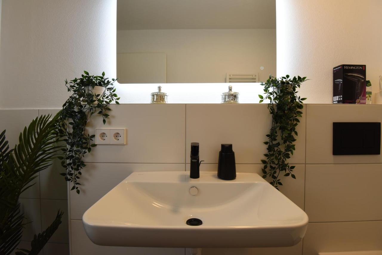Inhomevision Neubau, Design, Balkon, Barrierefrei, Wlan Markgröningen Esterno foto